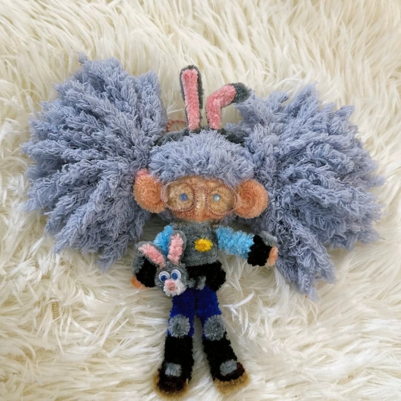 海外ライター【NOnono造物社】灰うさぎ少女です | GREEN DOG