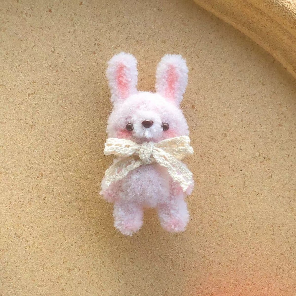 海外ライター【小熊制造机】 ピンクのうさぎの赤ちゃん | GREEN DOG