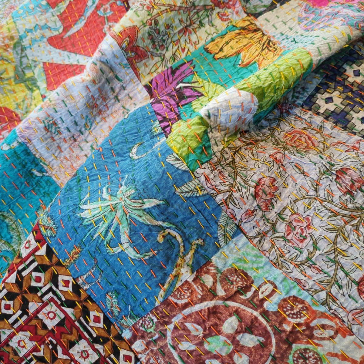 【M】花 パッチワーク ブロックプリント カンタキルト397 M】花 パッチワーク ブロックプリント カンタキルト397 ブロック