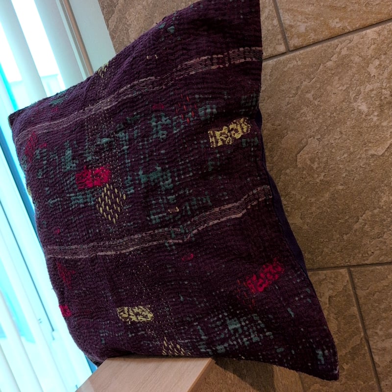 手作り インドのラリーキルト ヴィンテージカンタ クッションカバー