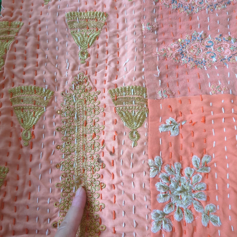 M】パステルっぽいオレンジ畑 カンバディアキルト 358 | Adlang