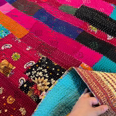 大判 ビビット ヴィンテージラグ インド伝統工芸 インド綿 エスニック ラリーキルト 749