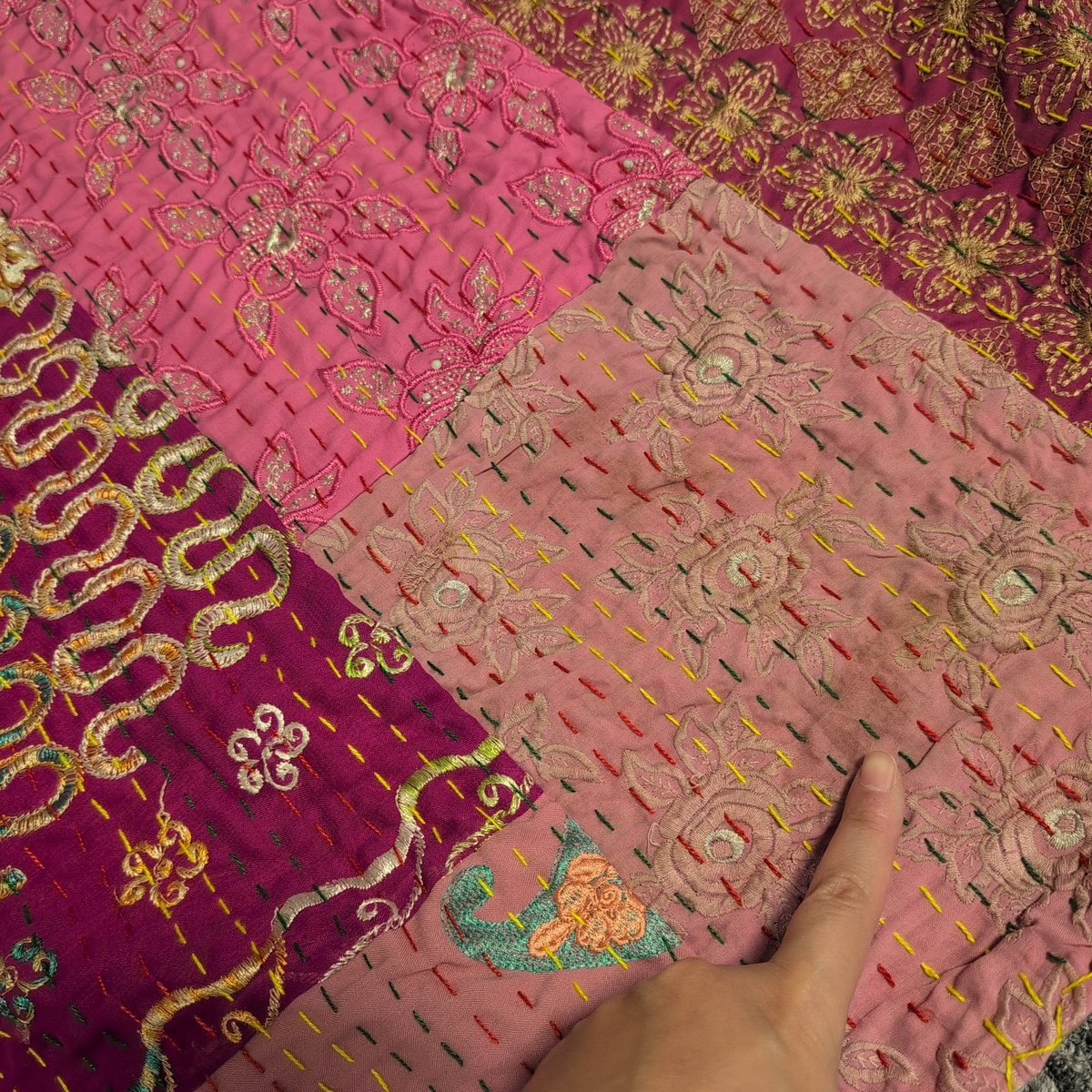 L】 ピンクの恋人 ヴィンテージ カンバディアキルト 706 | Adlang