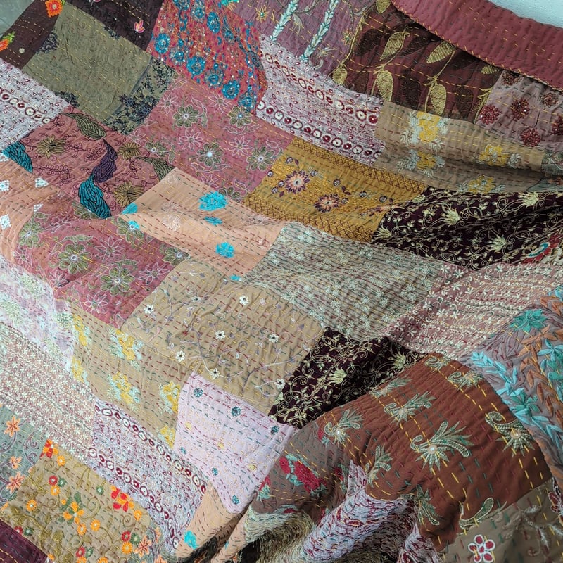 ハンドメイド パッチワークキルト アンティークキルト風 おばあちゃん