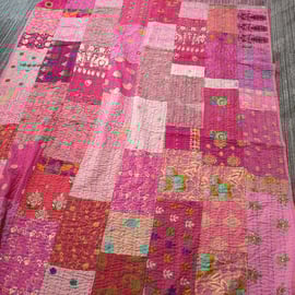 カンバディアキルトとは ～装飾刺繍が美しいインドの布～ | Adlang