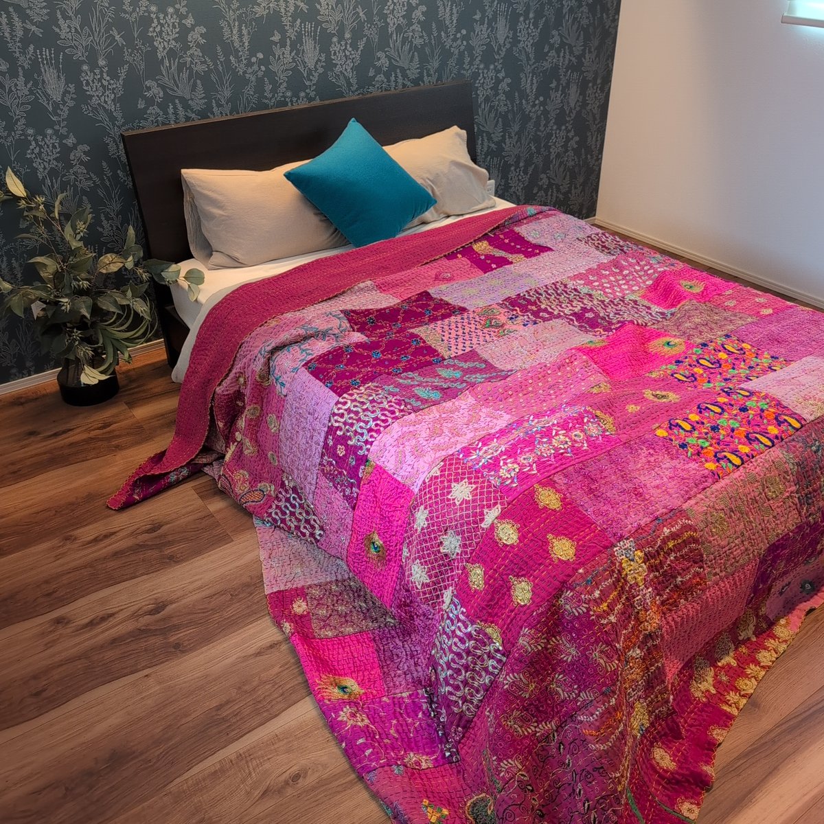 L】 ピンクの恋人 ヴィンテージ カンバディアキルト 706 | Adlang