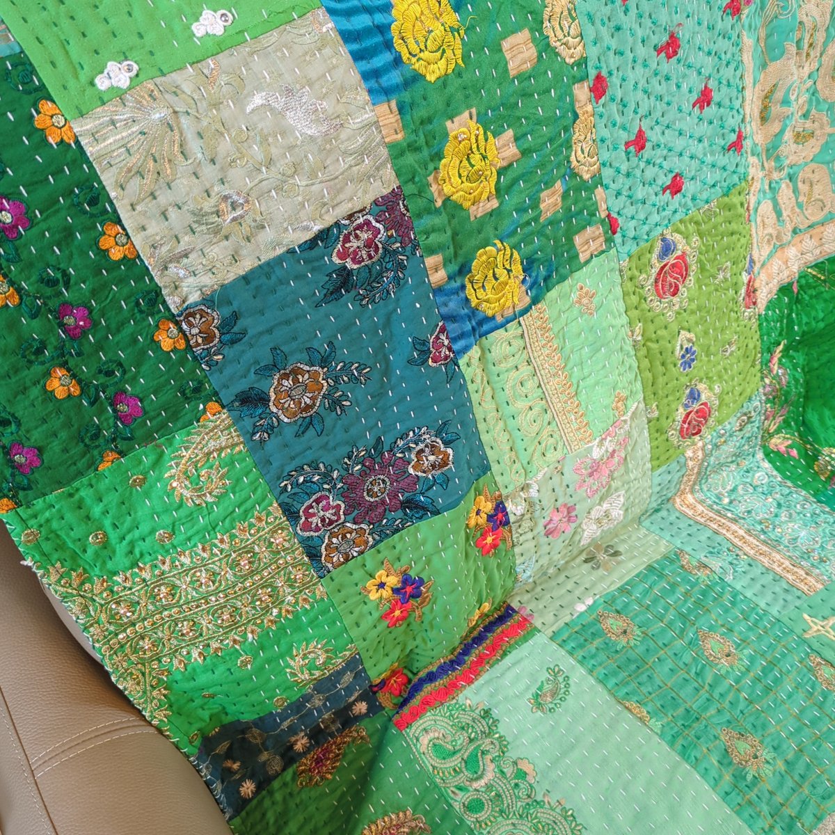 M】緑の海♪グリーン カンバディアキルト 357 | Adlang