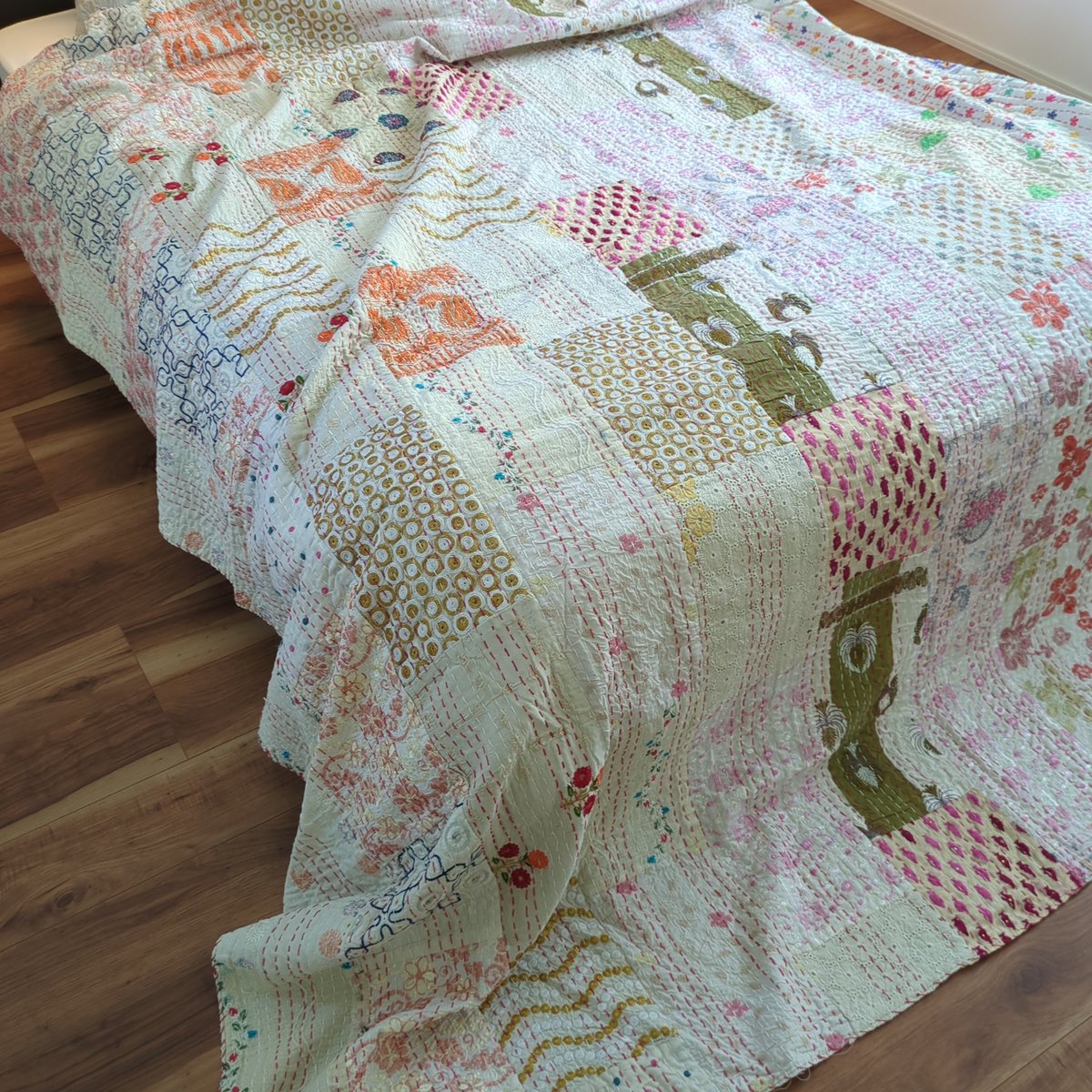 L】ホワイト✕ピンク✕オレンジ カンバディアキルト 363 | Adlang