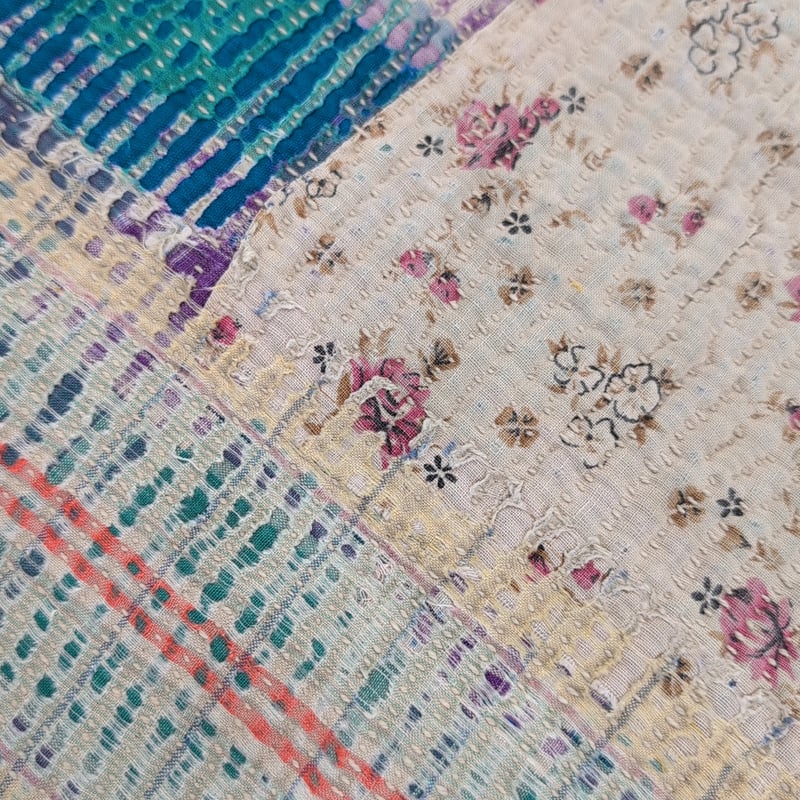 夜空のチェック柄 ヴィンテージカンタキルト ラリーキルト インド伝統