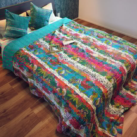 未使用※インド ブロックプリント 中綿入りキルト グリーン　マルチラグカバー 未使用※インド ブロックプリント 中綿入りキルト グリーン