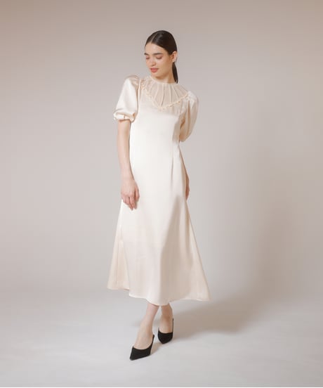 satin and chiffon dress  [ecru]