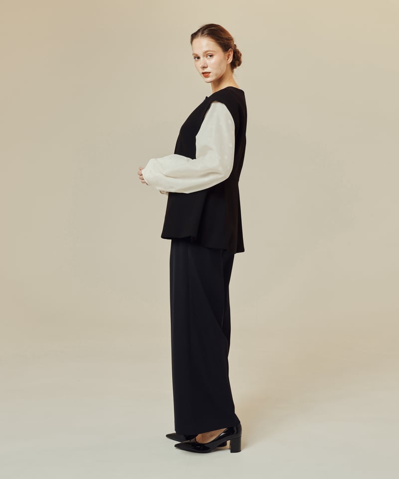 ánuans ペプラムジレブラック　サイズS ペプラムジレ[ブラック] | SLYPH official