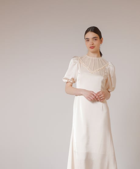 satin and chiffon dress  [ecru]