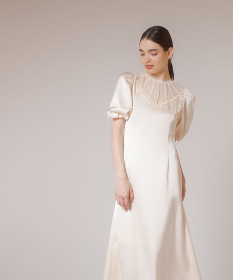 satin and chiffon dress  [ecru]