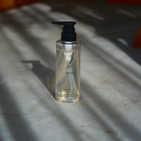 リファイニングウォーターシャンプー　300mL