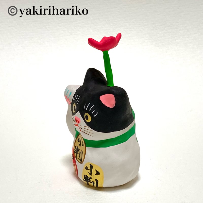 極小招き猫 三毛 フラワー | 矢切はりこ