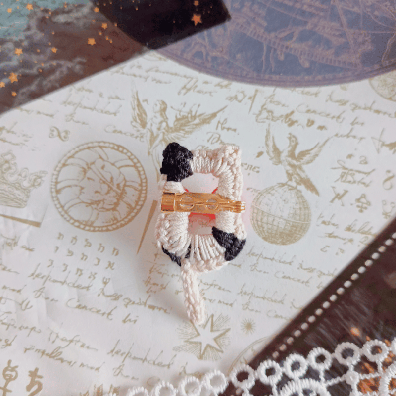 ネコちゃんブローチ✩.*˚オーダーページ Gosinnka☆ネコちゃんブローチオーダーページ Gosinnka様専用☆ネコ