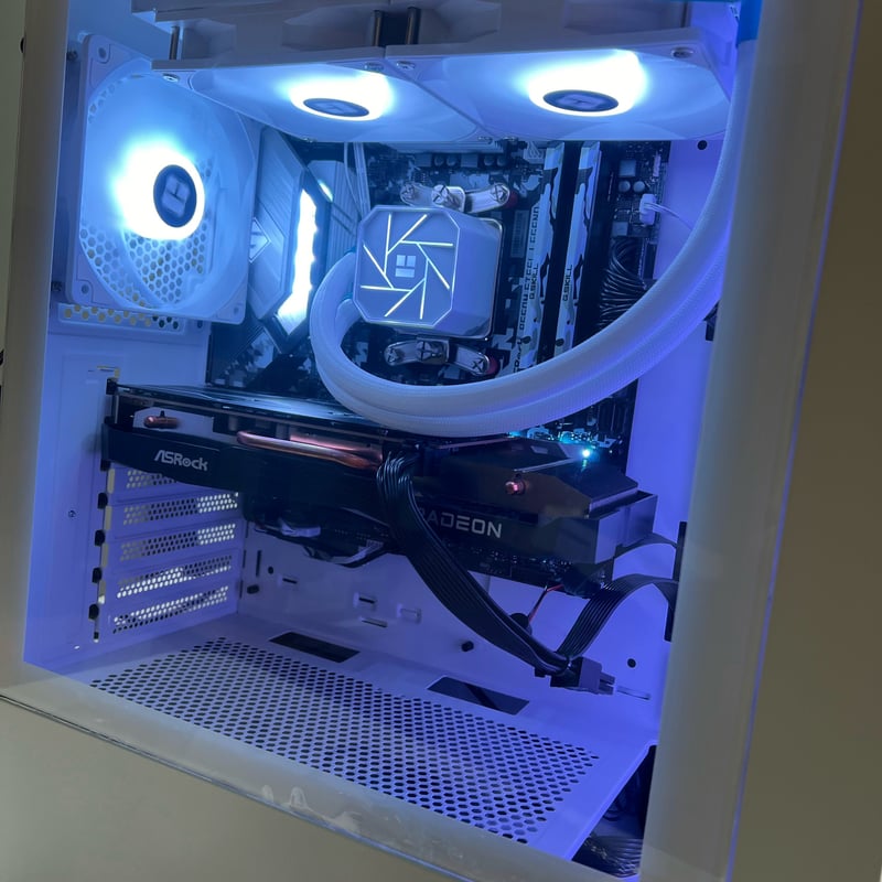 165Hz 稼働可能！ミドルクラスゲーミングPC | INTERESTA PC SHOP