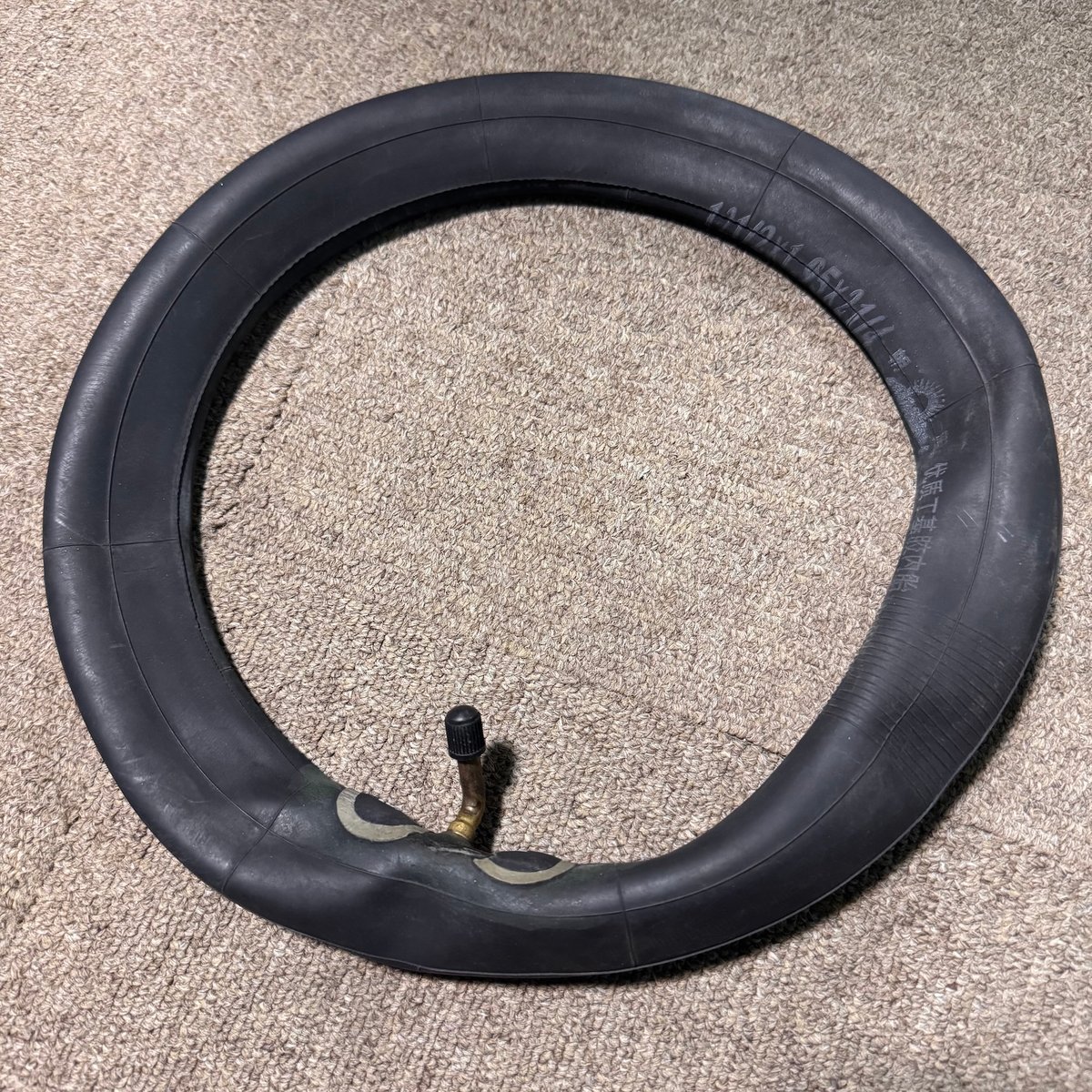 定価17万 23AW新作・極美品 ブラックダイヤ SUPER TWINKY 50 定価17万 23AW新作・極美品 ブラックダイヤ SUPER TWINKY 48