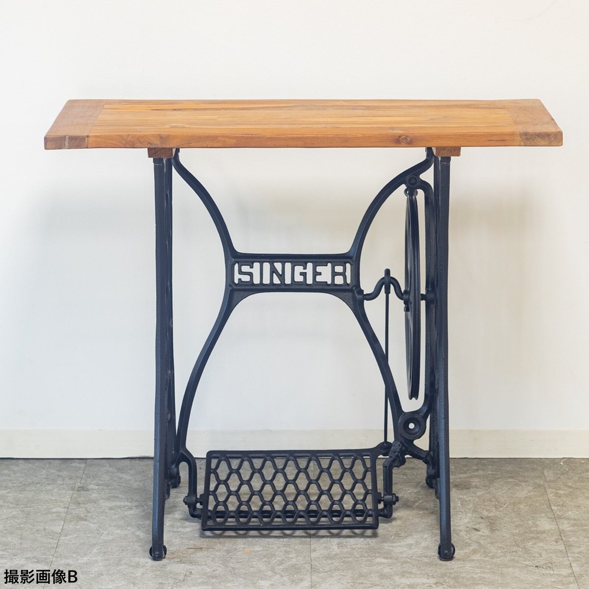ienowa SINGER ミシンテーブル　シンパ　展示品 ienowa SINGER ミシンテーブル シンパ 展示品