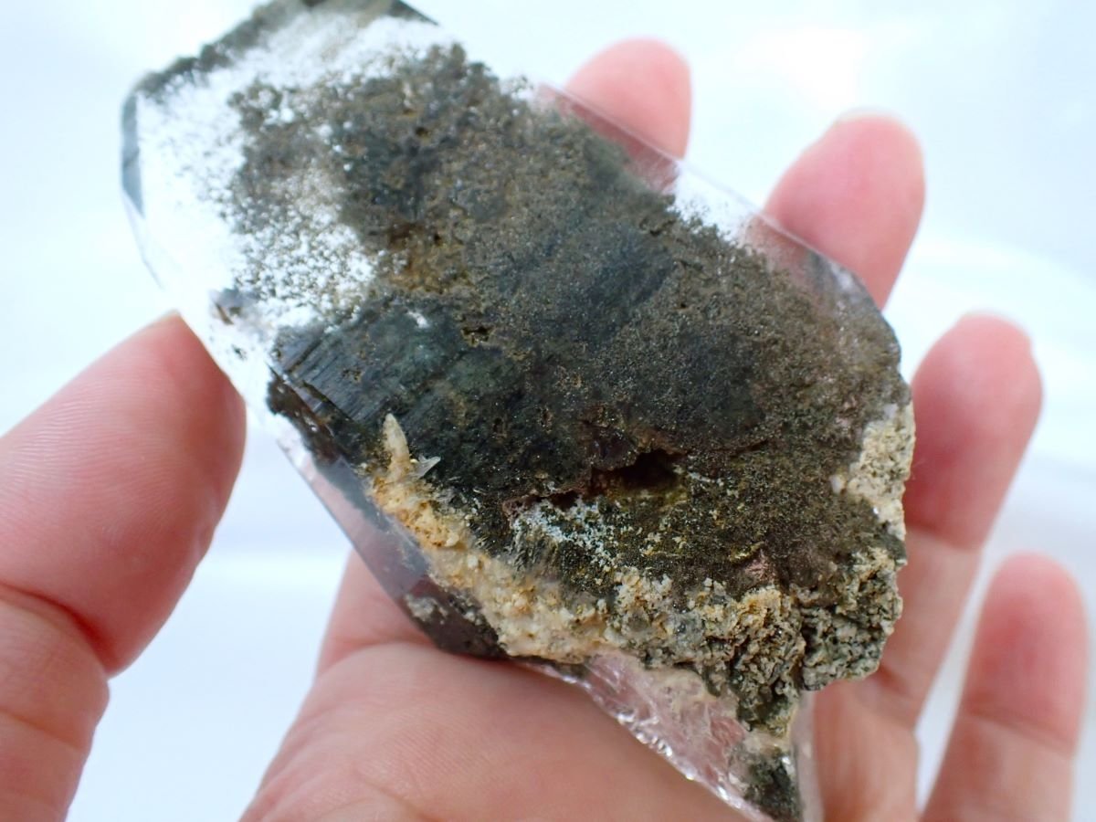 ガネーシュヒマール産 クローライトインクォーツ | クリスタル ドゥ