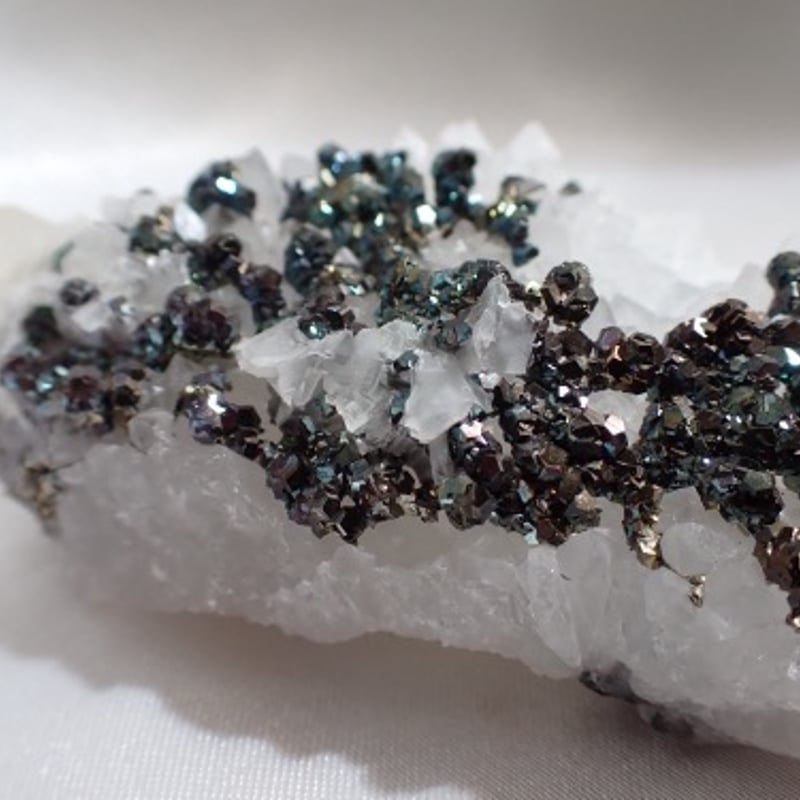 チャルコパイライトオンクォーツ | クリスタル ドゥ