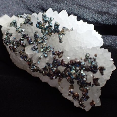 チャルコパイライト　カルサイト チャルコパイライト カルサイト