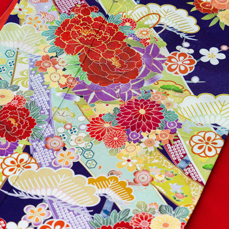 振袖『熨斗目牡丹』新品 青 L | 京のキモノ小物屋さん