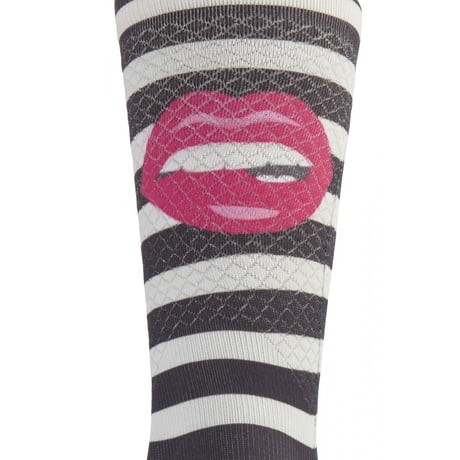 FUN EVO SOCKS ファンエヴォ ソックス キス