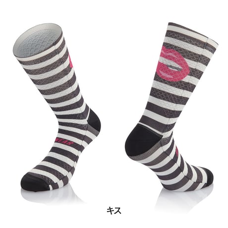 FUN EVO SOCKS ファンエヴォ ソックス キス