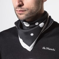 デマルキ　スカーフ　SILK FOULARD BLACK UNI FOSO2012B