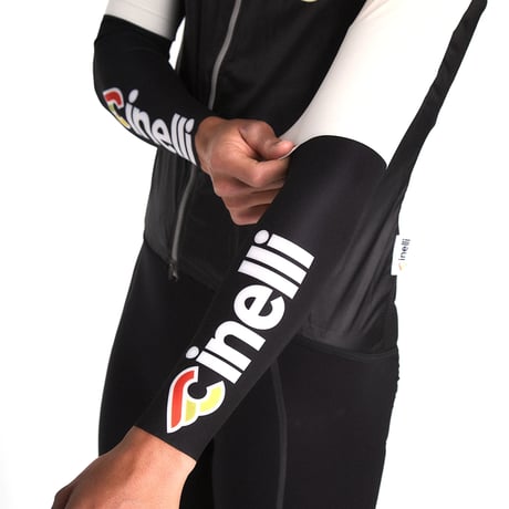 チネリ アームウォーマー TEMPO ARM WARMER BLACK LOGO SCRITTA CINELLI