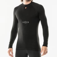 デマルキ　ユニセックス　SEAMLESS BASE LAYER　シームレスベースレイヤー　ブラック