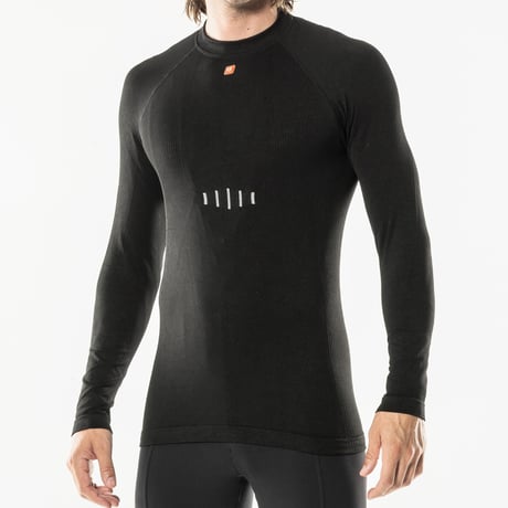デマルキ　ユニセックス　SEAMLESS BASE LAYER　シームレスベースレイヤー　ブラック