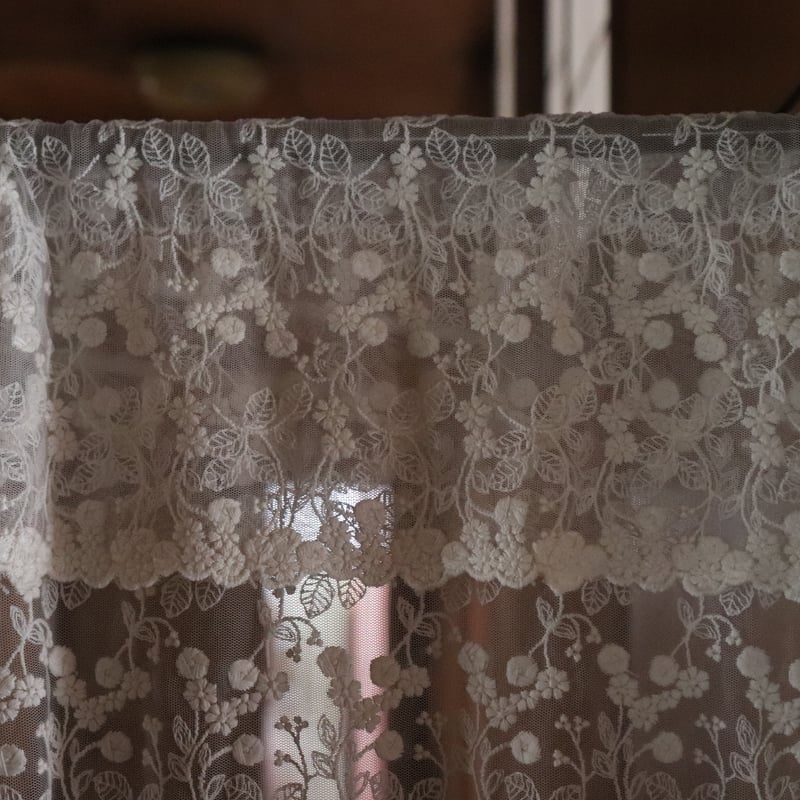 カフェカーテン　フランス製チュールレース チュールレース・カフェカーテン【B】 | 羽布（ウフ）