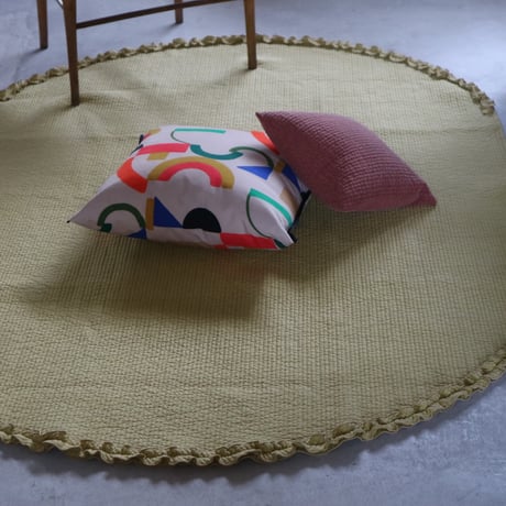 お花畑ラグ（オーバル）