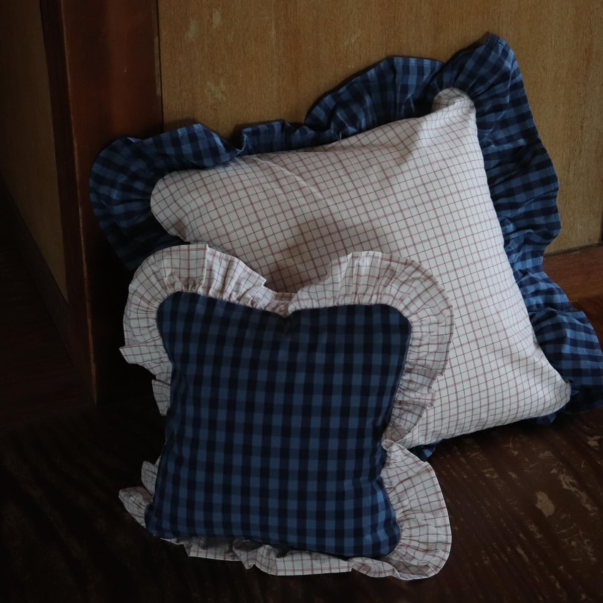 フリルクッションカバー　ハンドメイド♡ フリルクッションカバー | 羽布（ウフ）