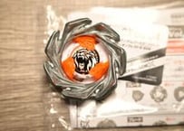 CX05【ブレードのみ】 レオンクレスト 白色 コード付き ベイブレードX　ベイブレード　beybladeX