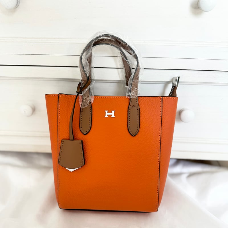 予約】牛革レザー Hロゴ 2way ミニバッグ トートバッグ | hanao 予約】牛革レザー Hロゴ 2way ミニバッグ トートバッグ | hanao