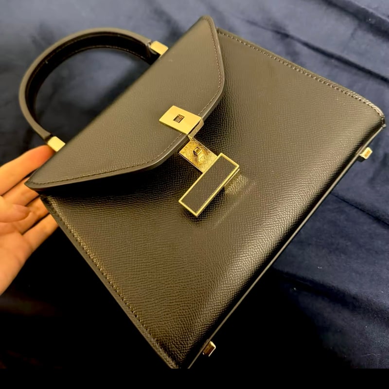 『新品』本革ブラックハンドバッグ ❣️ショルダー付き❣️シルバー金具 CATEGORY bag | JISTORY