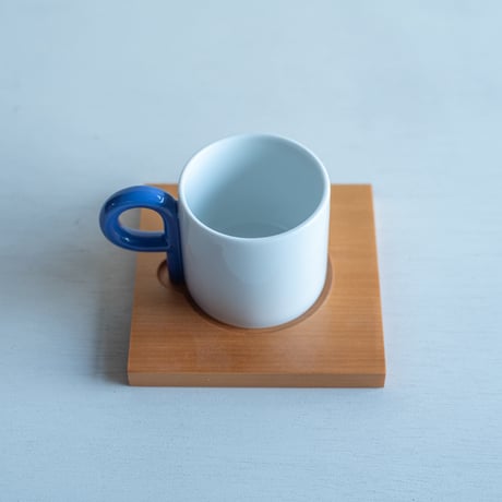 Cup & Sauser / Hakusan