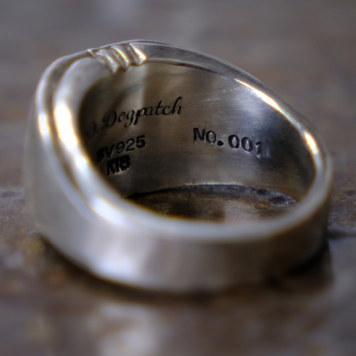 D.DOGPATCH R-001BNative.D (Brass Ver.)