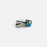 刺繍ブローチ / lazy day No.2