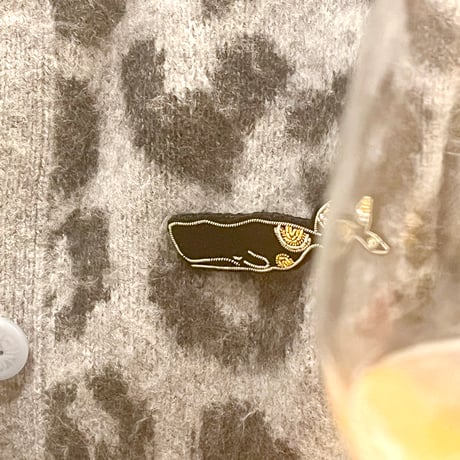 刺繍ブローチ / マッコウクジラ