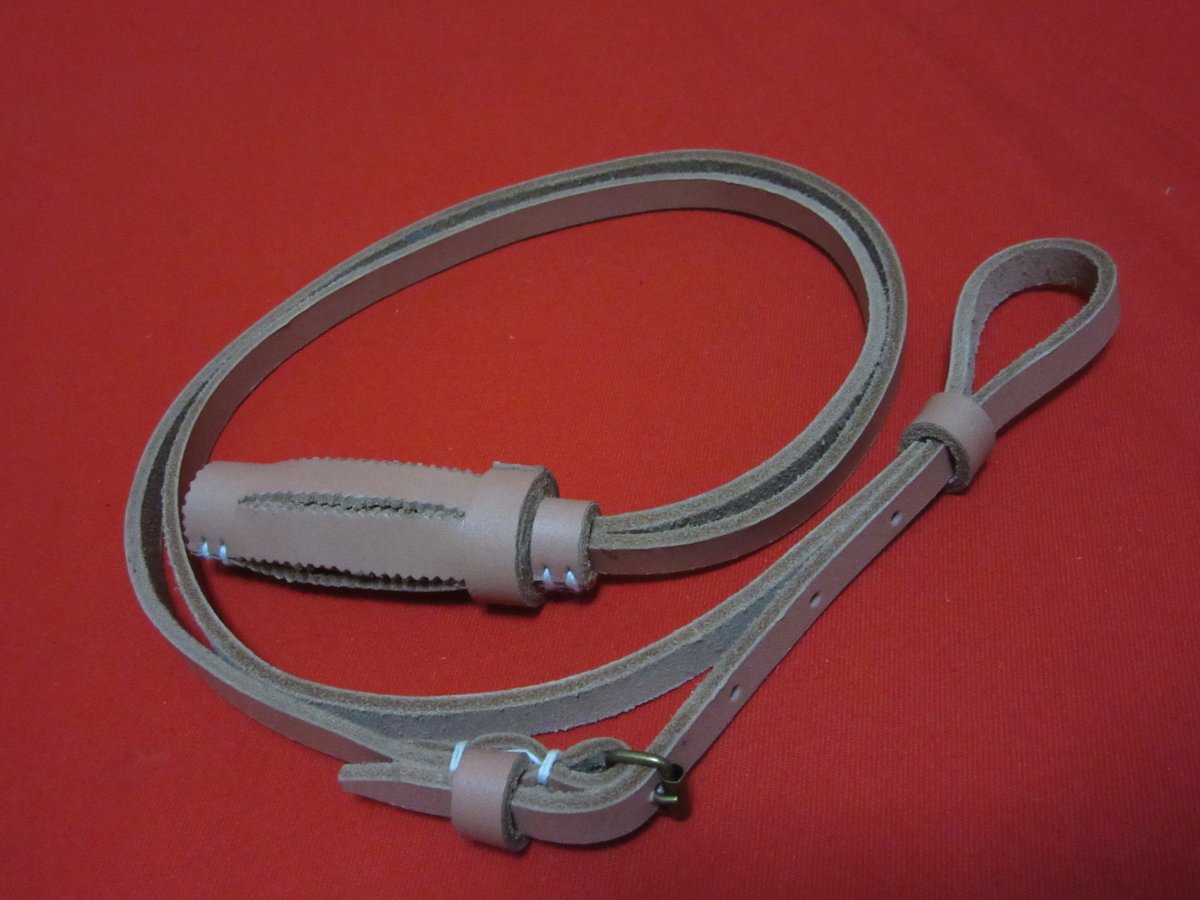 九五式下士官刀革製刀緒 | 第二次大戦各国軍装品のPKミリタリア