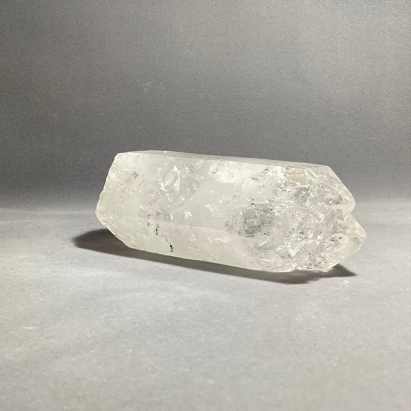 カーボンインクォーツ ブラジル産 原石 ポイント | fortunefaber