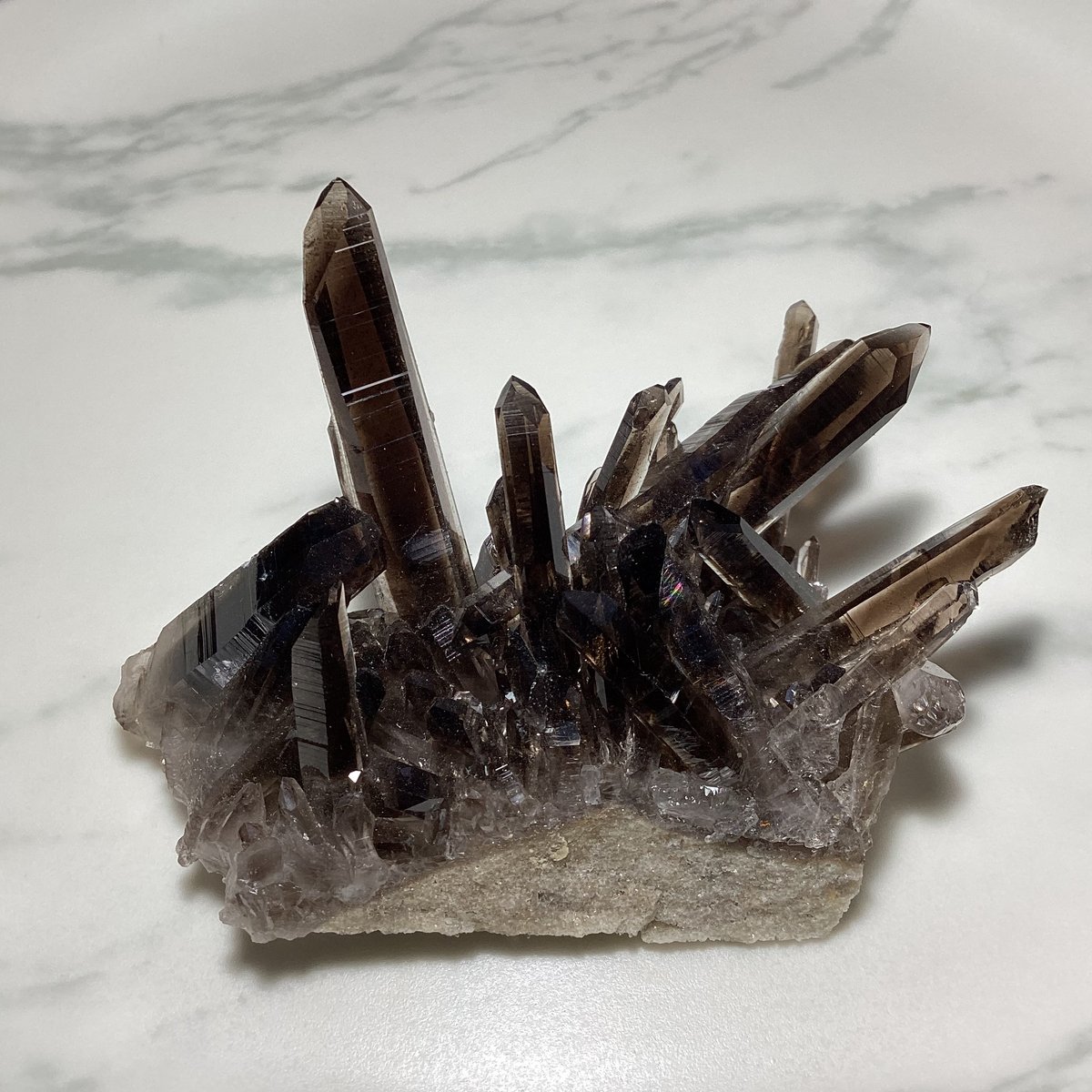 煙水晶(スモーキークォーツ)フィンランド産 原石 クラスター 煙水晶(スモーキークォーツ)フィンランド産 原石 クラスター