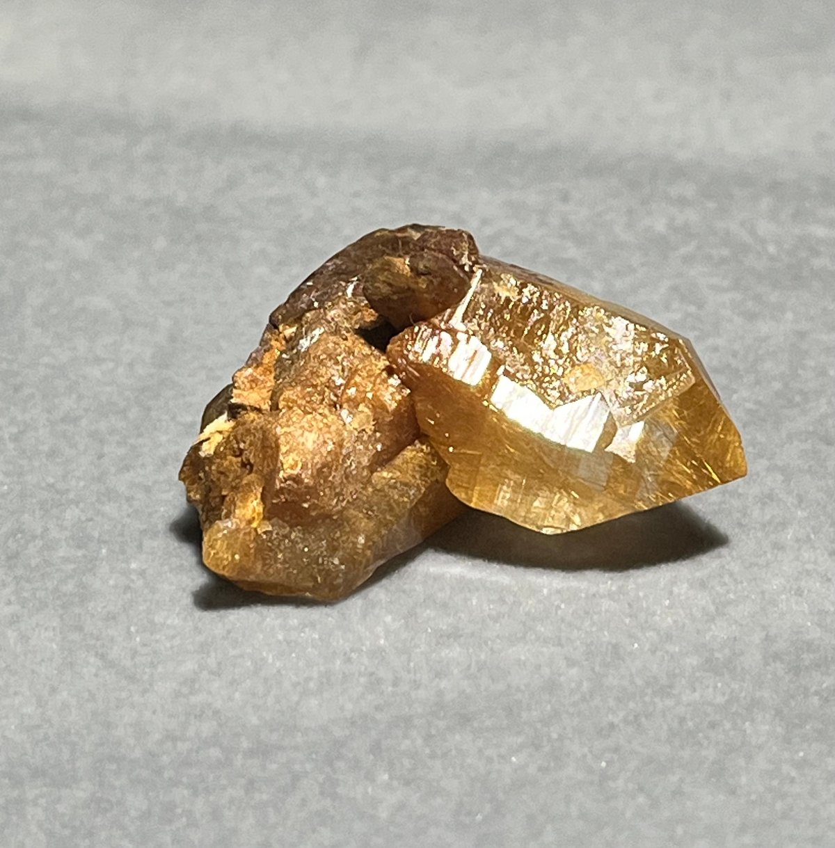 【匿名発送】ブラジル産　ゴールドルチル、ゴールデンヒーラー原石 匿名発送】ブラジル産 ゴールドルチル、ゴールデンヒーラー原石
