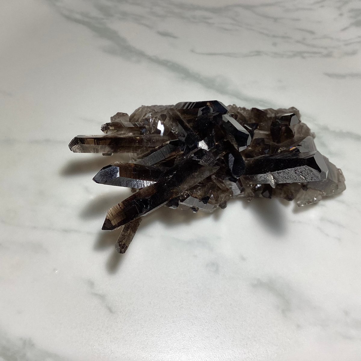 【匿名発送】マイカ付きスモーキー水晶クラスター スモーキークォーツクラスター