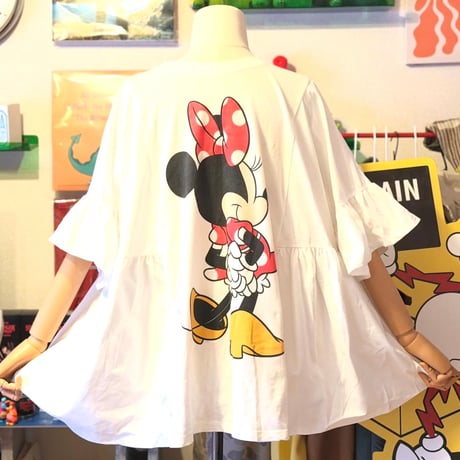 Tシャツ×フレアTシャツ